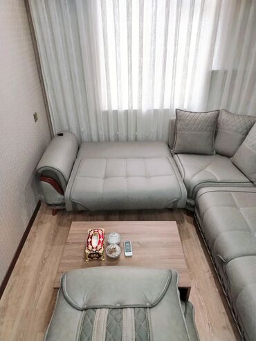 Divan və masa dəstləri: Künc divan dəsti Açılan, bazalı, - Rəng: Açıq boz (boz-yaşıl tonlu) — 18