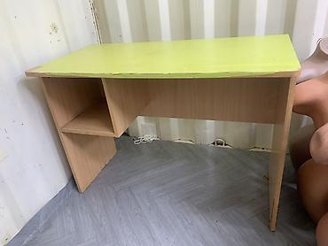 study table: Компьютерный стол, Б/у, С полками — 2