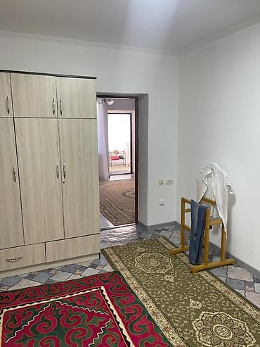 квартира с подсилением: Район аламедин 1, начало Новопокровки Сдаётся просторная квартира с — 4