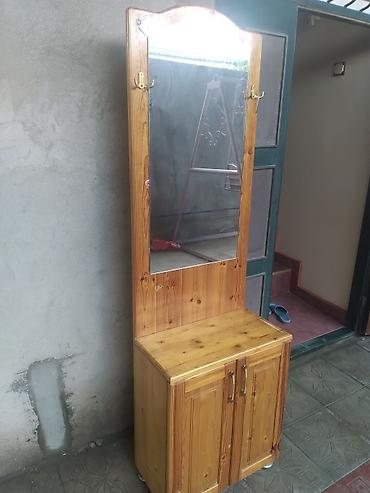 Dəhliz dolabları: Açar asqılı güzgülü dəhliz dolabı - Material: təbii ağac (şam — 6