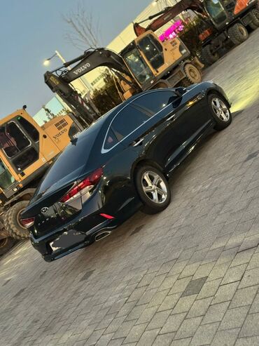 Hyundai: Hyundai Sonata: 2018 г., 2 л, Автомат, Газ, Седан — 5