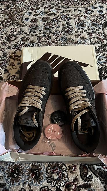 бу шакек: Эркектердин кроссовкасы, 40, Nike, Жаңы, түсү - Кара — 2