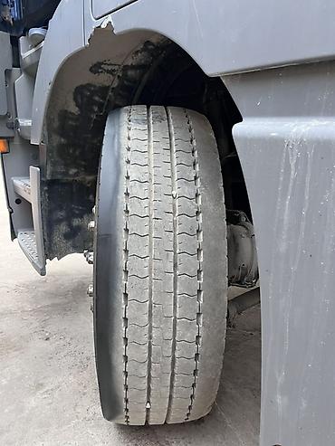 pirelli шины: Шины 315 / 70 / R 22,5, Всесезонная, Б/у, Пара, Грузовики/Автобусы, Dunlop — 5
