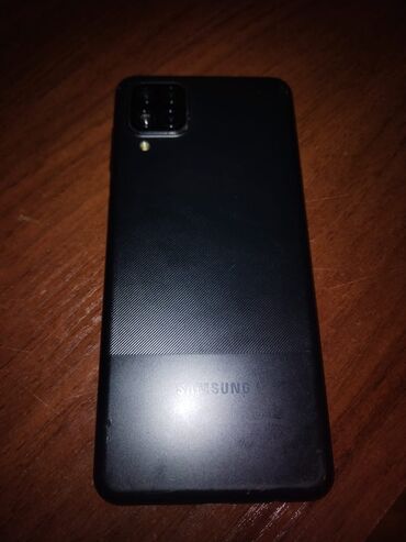 samsung z550: Samsung Galaxy A12, rəng - Qara