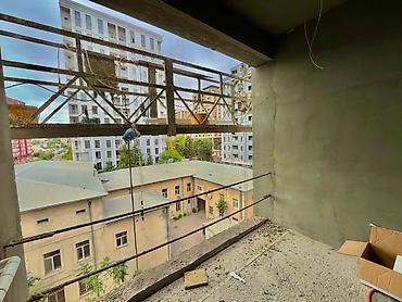 yevlax makler: 1 otaqlı, Yeni tikili, 45 kv. m — 8