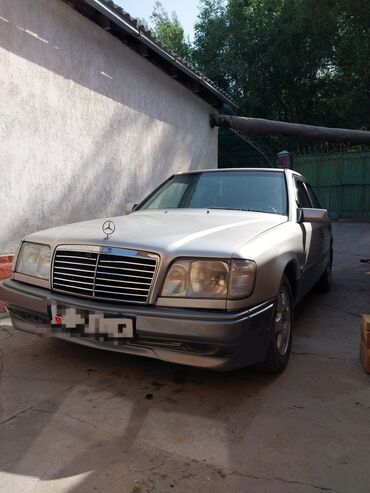 Mercedes-Benz: Mercedes-Benz E-Class: 1993 г., 2.2 л, Механика, Бензин, Седан