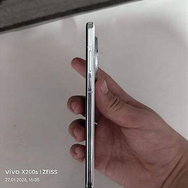 OnePlus: OnePlus 13, цвет - Белый — 5