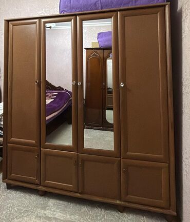 isqaflar: Dolab heç bir problemi yoxdur.Qiymeti 60 azn.Ünvan Buzovna(Zülfiyye)