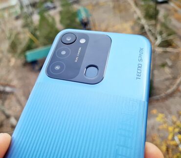 Samsung: Tecno Spark Go 2023, Б/у, 128 ГБ, цвет - Синий, 2 SIM