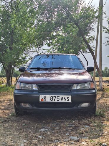 Daewoo: Daewoo Nexia: 1999 г., 1.5 л, Механика, Бензин, Седан