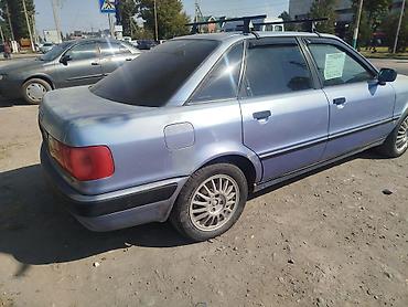 пересвет салона: Audi 80: 1994 г., 2 л, Механика, Бензин, Седан — 3