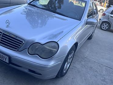 крыло спринтер 906: Mercedes-Benz C-Class: 2001 г., 2 л, Механика, Бензин, Седан — 9