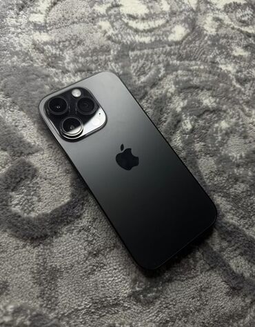 айфон 12 черный: IPhone 14 Pro, Колдонулган, 256 ГБ, Black Titanium, Заряддоочу түзүлүш, Коргоочу айнек, Каптама, 79 %