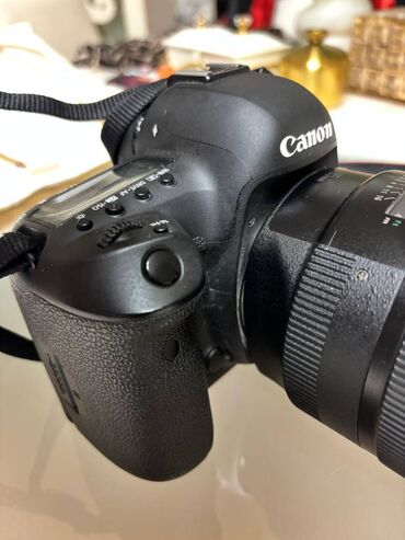Fotokameralar: Canon 5D Mark 4 280 ka Idial vezyetde tezeden secilmir cizigi bele