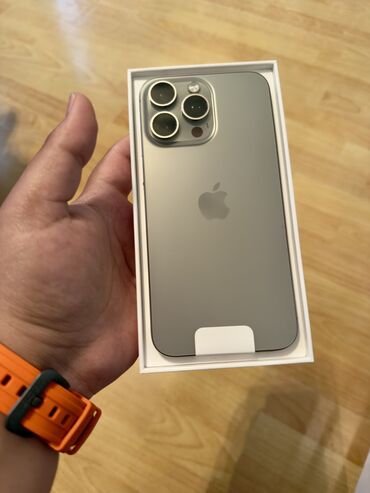 Apple iPhone: IPhone 15 Pro Max, 256 GB, Natural Titanium — 7