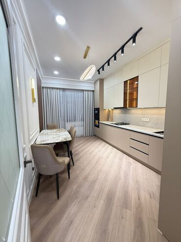 срочно продам квартиру в баку: 2 комнаты, 85 м², Элитка, 4 этаж, Дизайнерский ремонт