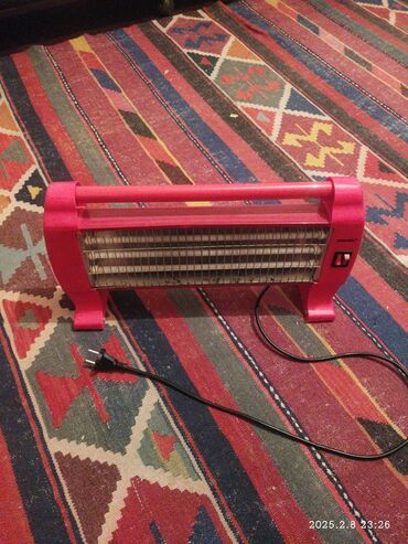 Elektrikli qızdırıcılar və radiatorlar: Təzə kimidir.Az islənib.Təcili satılır.Qiymət sondur