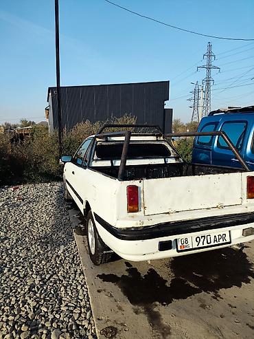 иж пикап: Mazda 323: 1990 г., 1.6 л, Механика, Бензин, Пикап — 4