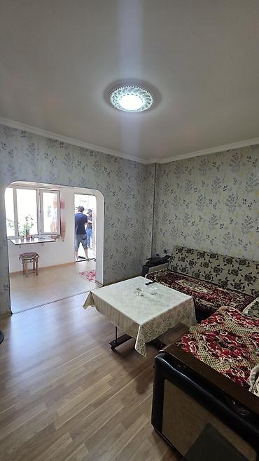 Həyət evləri və villaların satışı: 3 otaqlı, 55 kv. m, Orta təmir — 9