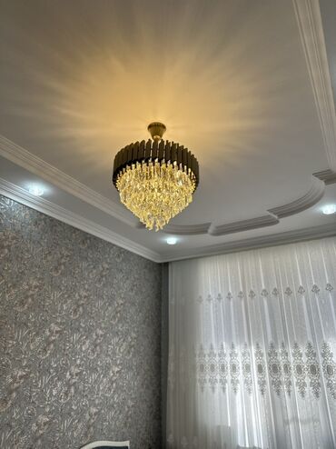 metbex ucun lusturlar: Çılçıraq, Xrustal