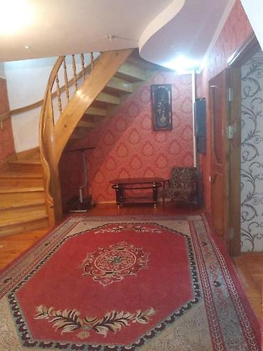 Дома: Район ошского рынка. Продаётся 2 дома на одном участке. Район ошского — 7