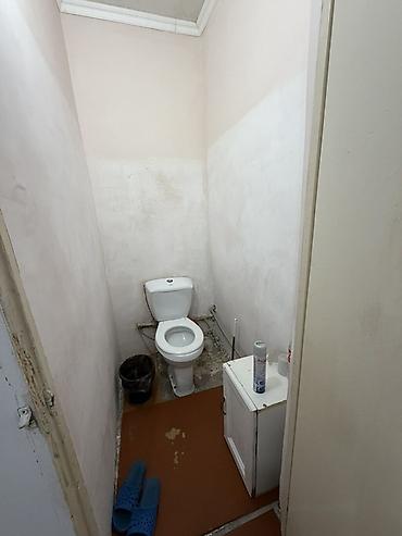 6 микрорайон: 3 комнаты, 69 м², 2 этаж — 3