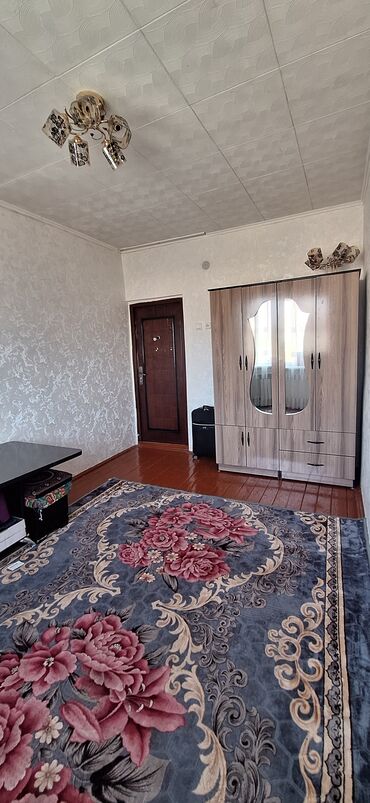 квартиры долгочно с подселением: 1 бөлмө, 12 кв. м, Малосемейка, 4 кабат, Косметикалык ремонт