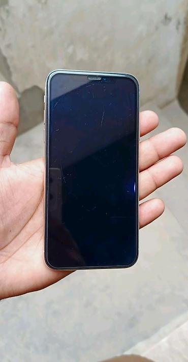 x iphone: IPhone X, Gümüşü — 4