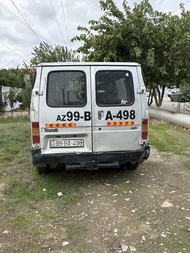 Yük maşınları: Ford Transit yük mikroavtobusu
2.5 mator. Dizel. Arxa ceken — 3