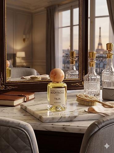 pilot 65 eau de parfum: Müxtəlif markalı, zərif şüşə butulkalarda təqdim olunan ətirlər — 5