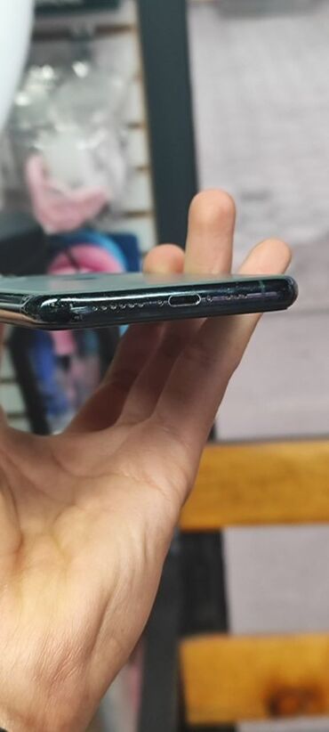 Apple iPhone: IPhone 11 Pro, Matte Midnight Green — 4