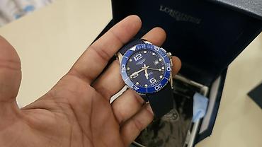 saat qutusu: Longines Hydro Conquest mavi Tonda Sport saat. təp təzədi qutusu — 3