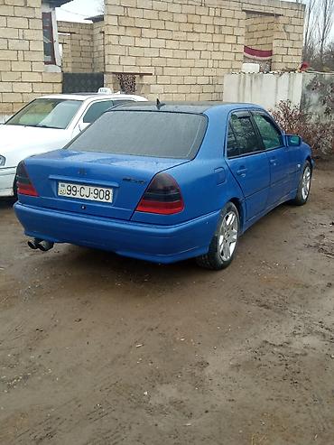 Mercedes-Benz: Mercedes-Benz C 200: 2.2 l | 1997 il Sedan — 3