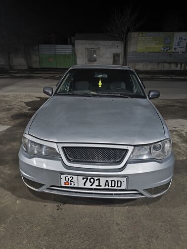 Daewoo: Daewoo Nexia: 2009 г., 1.6 л, Механика, Газ, Седан