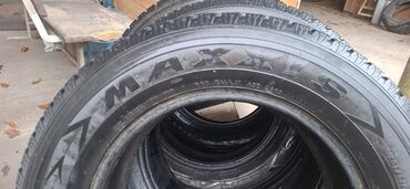 зимняя резина r18: Шины 215 / 70 / R 16, Зима, Б/у, Комплект, Легковые, Maxxis