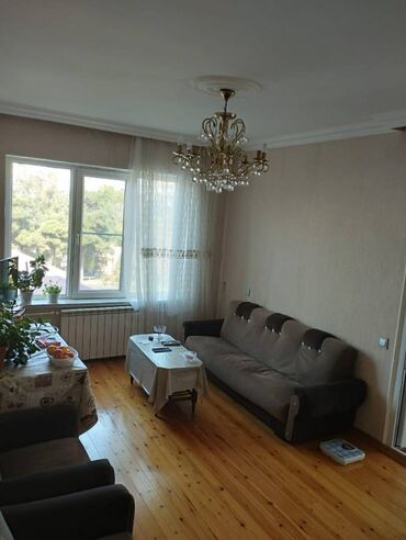 Köhnə tikili: Bakı, Bakıxanov qəs., 3 otaqlı, Köhnə tikili, 72 kv. m — 3