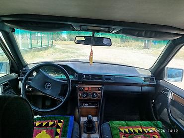 bye e5: Mercedes-Benz W124: 1992 г., 2.3 л, Механика, Бензин, Седан — 7