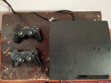 pes 2013 playstation 4: Salam . PlayStation 3 slim modeli satilir tecili 330manata. İçinde 60