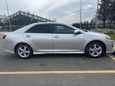 2 8: Toyota Camry: 2014 г., 2.5 л, Автомат, Бензин, Седан — 2