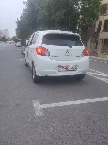Mitsubishi: Mitsubishi Mirage: 1.2 l | 2015 il 195000 km Hetçbek — 3