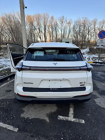 Другие автомобили: Электромобиль Neta U (Badged as “NETA U”) — компактный кроссовер на — 3