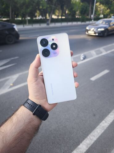 телефон fly fs517 cirrus: Tecno Spark 10 Pro, 256 GB, rəng - Ağ