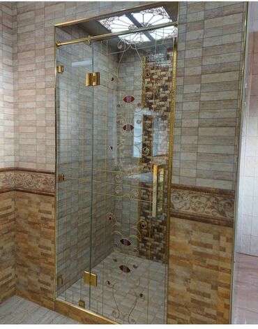 Duş kabinaları, arakəsmələr: Yeni Üstü açıq kabina, Künc üçün, Pulsuz çatdırılma — 10