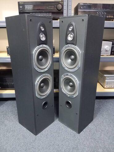 Zvučnici i stereo sistemi: Universum QSL 260 povoljno! trosistemci dupli basevi od 6 incha bas — 9