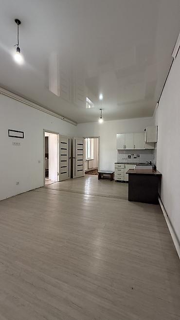 Продажа коттеджей и домов: 2 комнаты, 60 м², 4 соток, Бишкек, Ак-Ордо ж/м Агентство недвижимости — 12