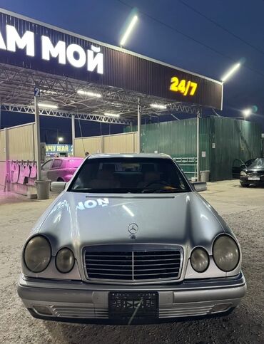 нижний рычаг на хонду аккорд 6: Mercedes-Benz 220: 1995 г., 2.2 л, Механика, Бензин, Седан