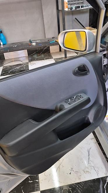 jak авто: Honda Jazz: 2002 г., Хэтчбэк — 4