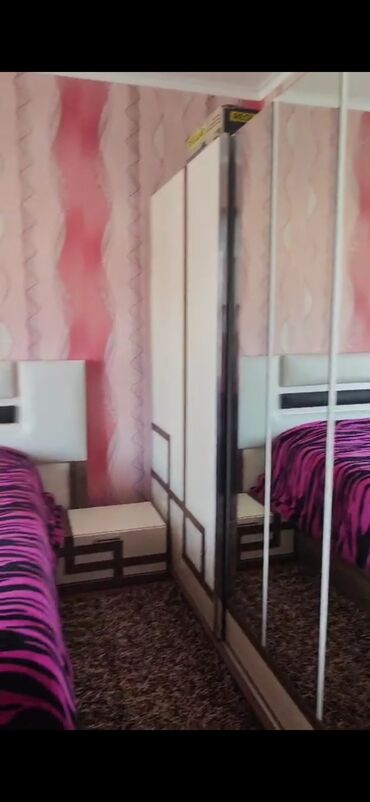 Həyət evləri və villaların satışı: 4 otaqlı, 220 kv. m, Kredit yoxdur, Orta təmir — 6