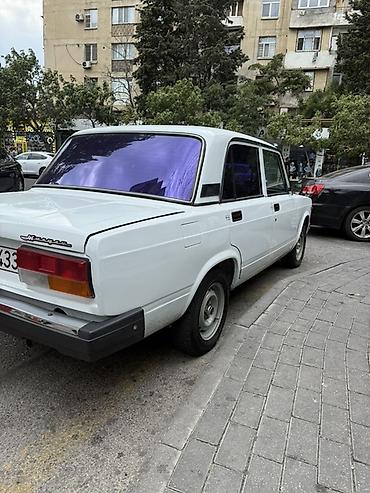 vaz 2106 abirsofka: VAZ 2107 sedan - Kuzov: 4 qapılı sedan, ağ rəng, xrom detallı ön-arka — 6