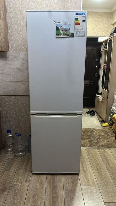 холодилник дома: Муздаткыч Эки камералуу, De frost (тамчы)